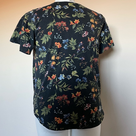 Alkamy Black Flutter Sleeve Tee - Picture 5 of 9